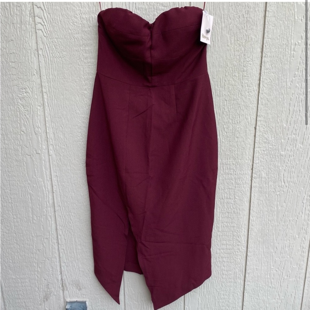 🍒 - 2 FOR $15! Showpo By Your Side Slit Strapless Dress in Wine
burgundy
